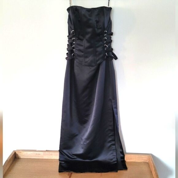 FINAL SALE🔥Gunne Sax 👗Black strapless dress size 11 - Picture 2 of 11